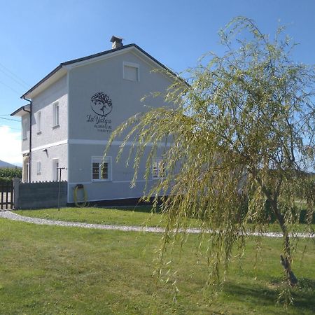 Albergue "La Yalga" Queruas エクステリア 写真