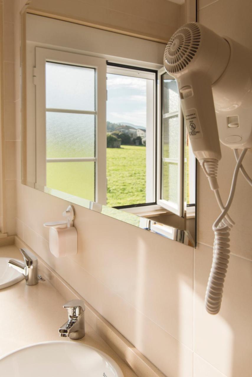 Albergue "La Yalga" Queruas エクステリア 写真
